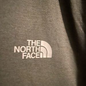 XXL Long Sleeved North Face Hooded Shirt